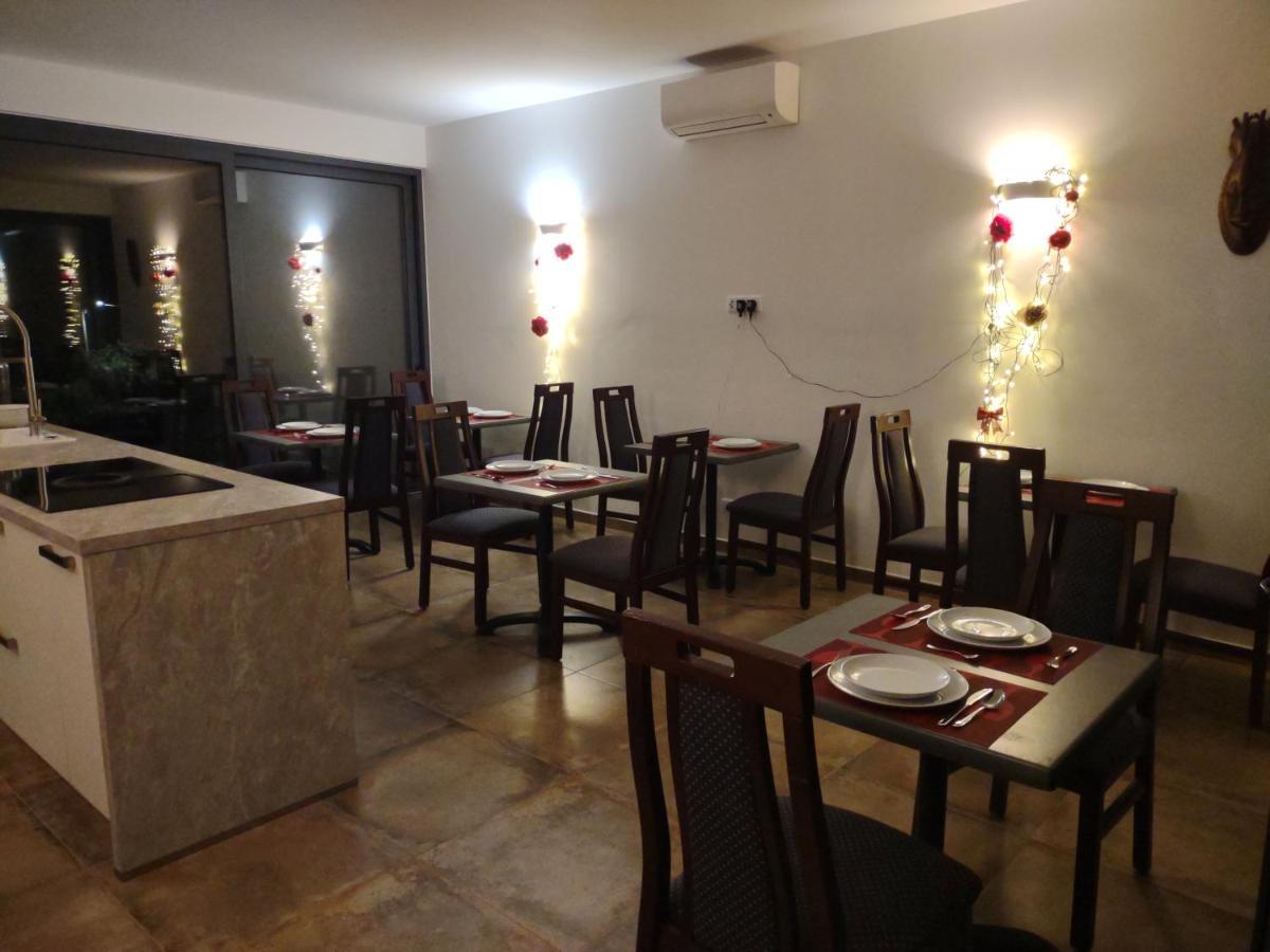 Suites Sunny Hill Moncarapacho Ngoại thất bức ảnh